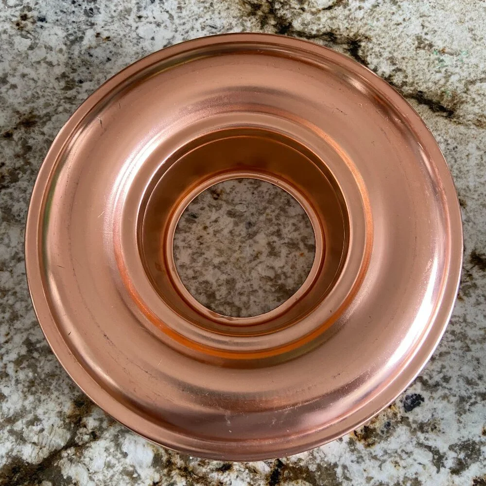 Vintage Aluminum Copper Anodized Gelatin Mold Pan 11” inches Wide 3” inches Tall